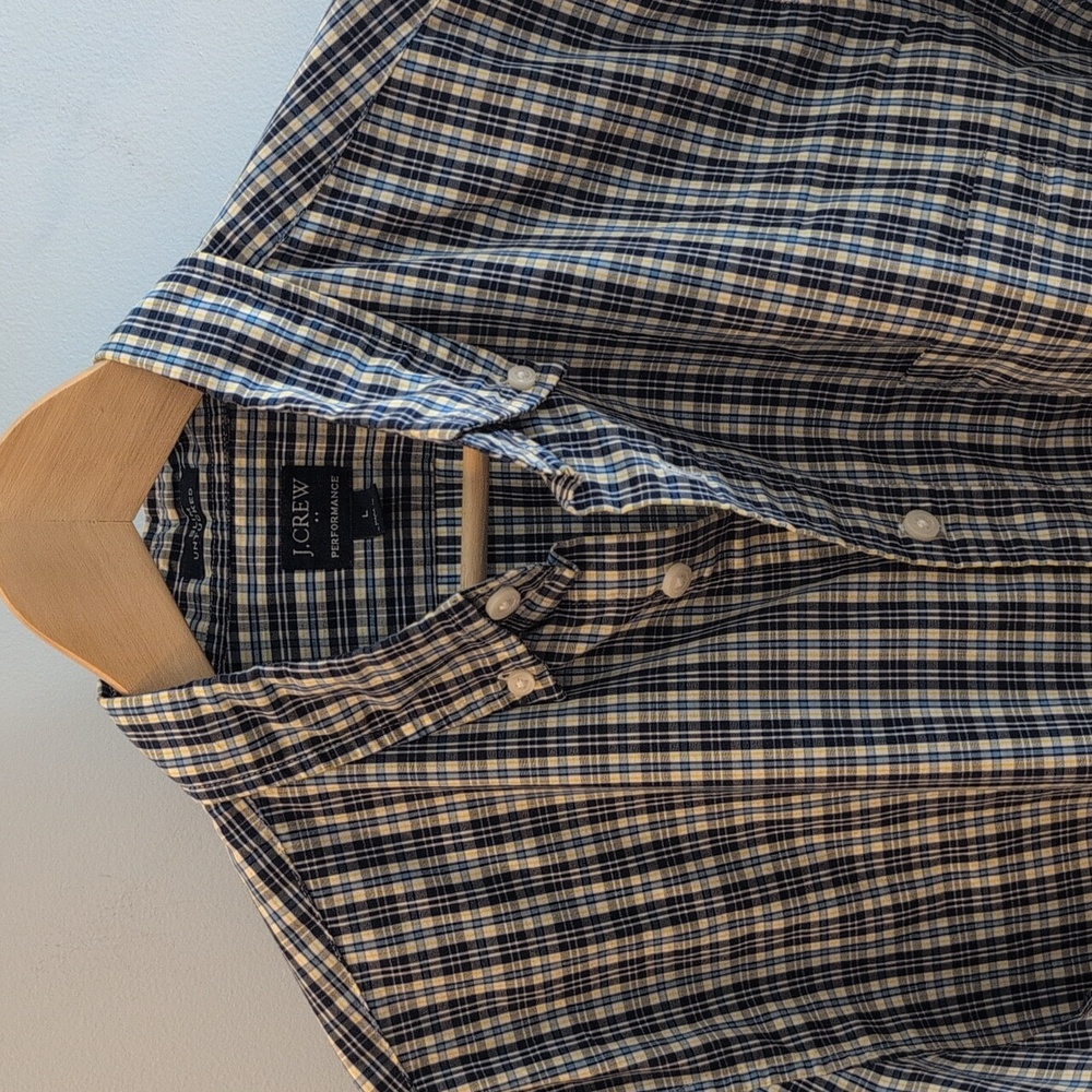 J. Crew Men's L Slim Untucked Performance Long Sleeve Button Down Style #BE151